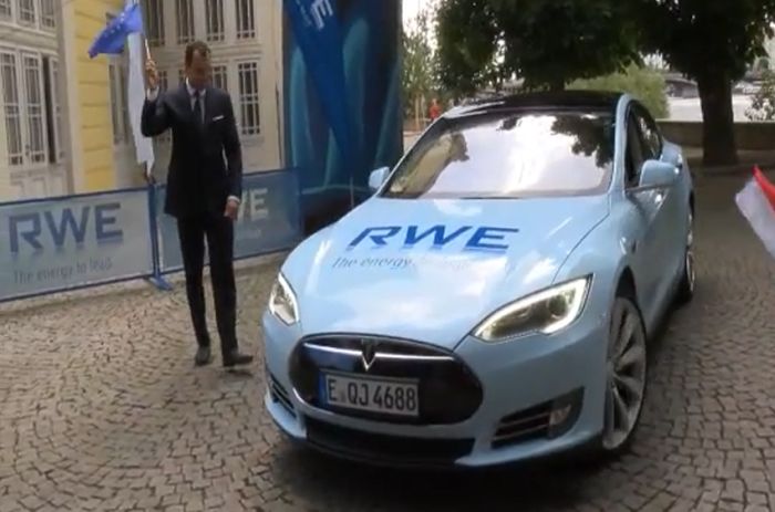 rwe-tesla