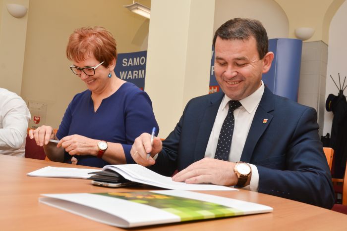 Symboliczne podpisanie umów z WFOŚiGW w Olsztynie