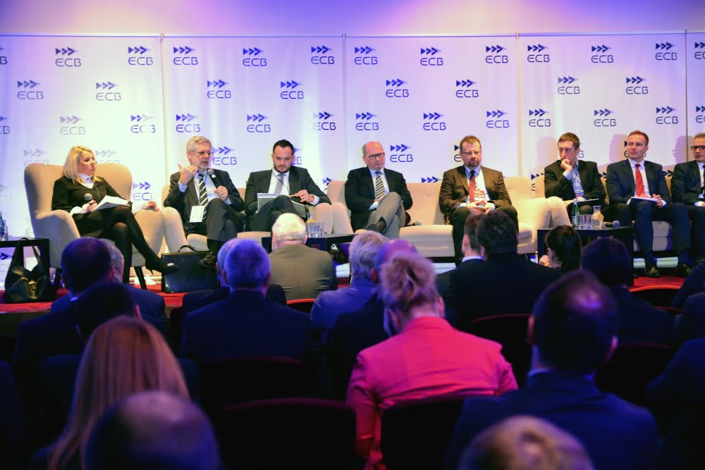 Wiceminister Energii, Andrzej Piotrowski, podczas XVII edycji Ogólnopolskiego Kongresu Energetyczno-Ciepłowniczego POWERPOL