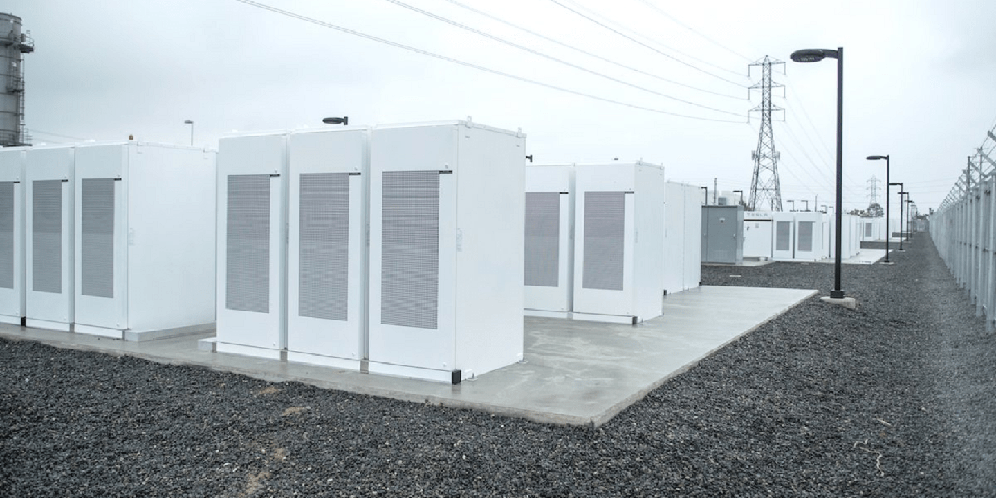 podstacja Mira Loma Tesla