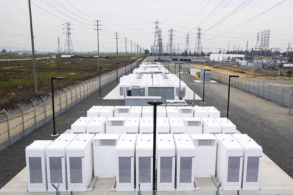 magazyny energii Tesli