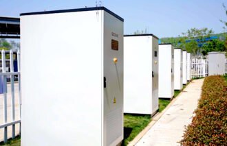 GoodWe siedem jednostek 125kW i 261kWh