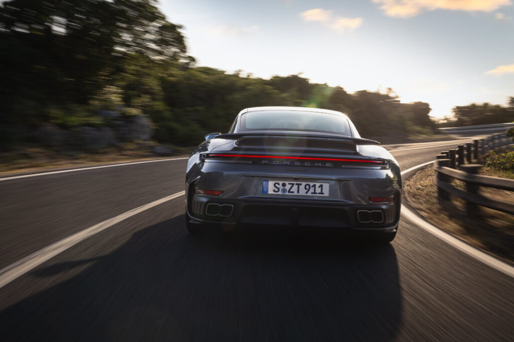 Porsche 911 Turbo S T-Hybrid